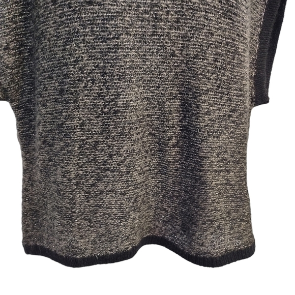 Cato Women's Gray Black Silver Sweater Size L - Picture 5 of 9